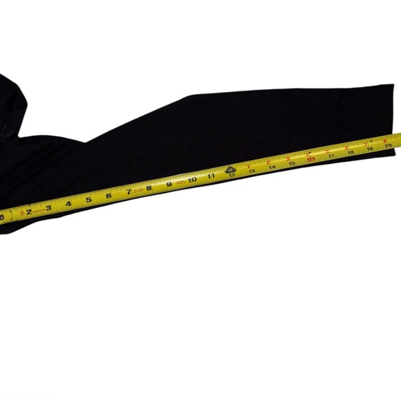 Icebreaker Women's Merino 200 Oasis Long Sleeve Crewe Thermal Top Size Small NWT - Picture 6 of 7